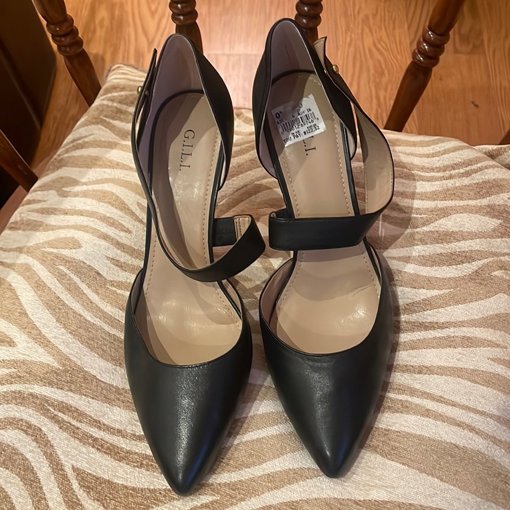 G.I.L.I Black Heels